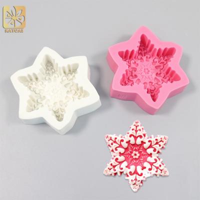 China 1 Pcs Snowflake Christmas Chocolate Silicone Mold Disposable Baking Cake for sale