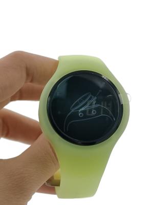 Chine Rowgee Digital Step Counter Watch Avec une distance de 1999.99Km Certifié CE RoSH à vendre