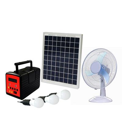 China Home Portable Li-ion 13000mAh Battery 20 Watt Solar Home Power System With Built In MP3 FM Radio for sale