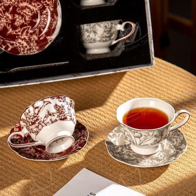 Chine Bouteilles en céramique tasses de café pincé à la main fleur irrégulière lait tasse de thé farine d'avoine petit déjeuner tasse boissons cuisine pour l'après-midi thé affaires cadeau à vendre