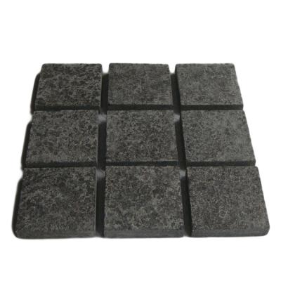 China China Traditional Black Color G684 Natural Natural Granite Cobblestone Paver Carpets for sale