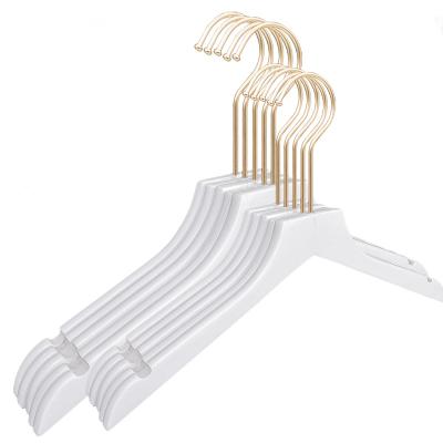 China Minimalist Hangers For Swimwear White Customized Packing Wooden Hanger For Durable Clothing Shoulder Grooves Cabides De Roupas 2022 for sale