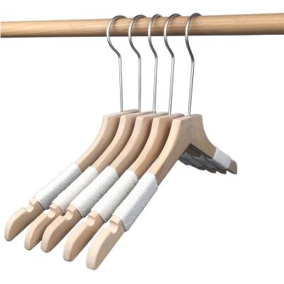 China Hot Selling China Direct Selling Children's Solid Wood Material No. Single Rows Coat Hangers for sale