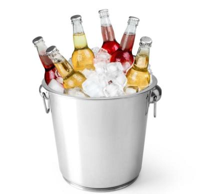 China Sustainable String Insulated Ice Bucket With Lid Scooper For Parties - Galvanized Metal Bucket Cooler Drink Tub Holds 5.35 Gallons for sale