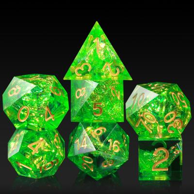 China DND Wholesale DND Dies Set Designer Handcrafted 7-Die Polyhedral RPG Die Set With Cutting Edges Die Cut For Tabletop RPG Player for sale