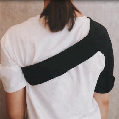 China Comfortable Rotator Cuff Support Reduce Pain Adjustable Shoulder Brace For Women for sale