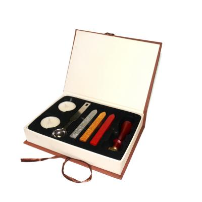 China Custom Decor Color Antique Brass Head Wood Handle Long Wax Logo Pattern Seal Stamp Box Set for sale