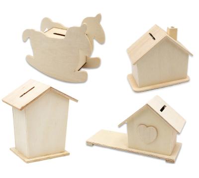 China Educational Handmade Small Horse Cubs Wooden Piggy Bank Children's House Piggy Bank DIY Decorative Ornaments for sale