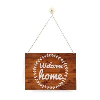 China Custom Wooden Front Door Decor Rustic Hanging Factory Europe Farmhouse Porch Decorations Wooden Welcome Sign for sale