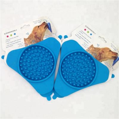 China Viable Newcomer Silicone Dog Bath Buddy The Ultimate Dog Bath Toy - Makes Bath Time Easy for sale