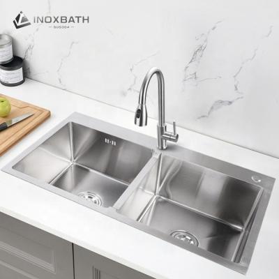 China Without Faucet Hand Made Farmhouse 304 Stainless Steel Double Wheels Undermount Apron Front Kitchen Sink for sale