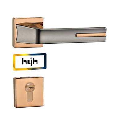 China Guangdong-hyh home hardware black color door key lock with handle American mortise style door lock key for wooden doors for sale