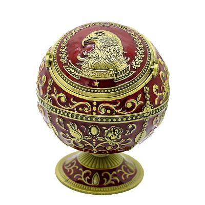 China Zinc Alloy Metal VintageTerrestrial Globe Ashtray With Lid Promotional Personatliy Gift For Restaurant Deco for sale