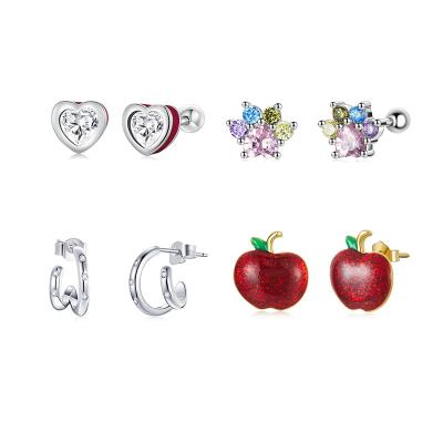 China FASHIONABLE 925 Sterling Gold Plated Silver Sterling Heart Earring Studs Zircon Sterling Silver Earrings for sale