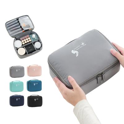 China Fashion Travel Makeup Toiletry Bag Organizer Multifunction Case Cosmetic Portable Travel Bags For Women for sale