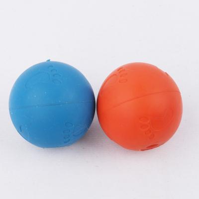 China Sustainable Wholesale Silicone Chew Interactive Pet Toy Train Natural Rubber Ball for sale