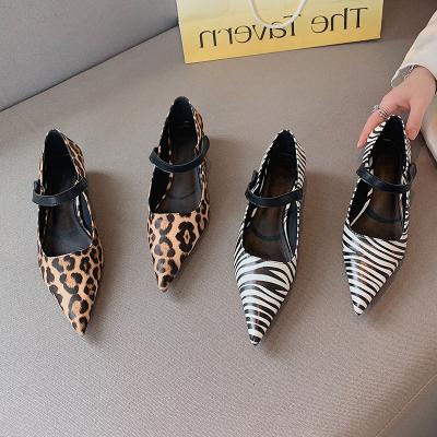 China Fashion Trend Shallow Animal Around 2021 New Spring/Autumn PU Prints Women's Pumps Sexy Soft Part Thin Heels Pointed Toe Ladies Shoes for sale