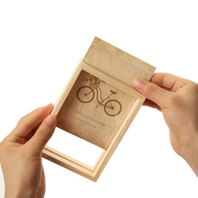 China Retro and Nostalgic/Old Vintage Family Furniture Multi Art Wooden Wedding Mini Pictures Display Frames DIY Vintage Glass Frame for Home Decor for sale