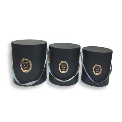 China Recyclable For Round Flower Bouquet Packaging Box With Handheld Hat Custom Logo Printed White Luxury Flower Box for sale