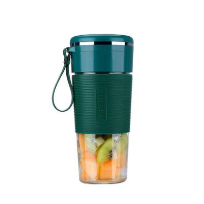 China Car Mini Custom Ice Crush Smoothie Usb Blender Machine 300ml Rechargeable Portable Citrus Juicer Cup For Breakfast for sale