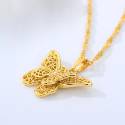 China Gold Cute Chain Butterfly Chunky Necklace Jewelry Water Wave Stainless Steel Pendant Necklace Woman for sale