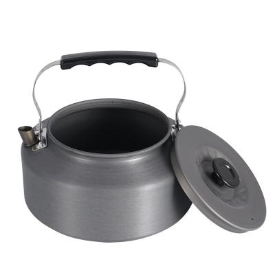 China Sustainable Outdoor Camping Kettle , Lightweight 1.1L Aluminum Portable Tea Kettle Teapot With Carry Bag for sale