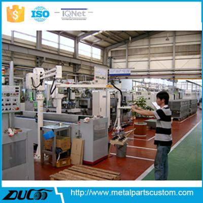 China Wholesale Machinery Repair Shops OEM and ODM Suction Cups Panel Crane Mechanical Manipulator Glass Arm for sale