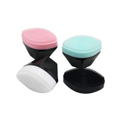 China For Commercial & Home Use Facial Cleaning Brush Scrubber Silicone Manual Dual Face Wash Brushes for Deep Pore Exfoliation Makeup Massaging for sale