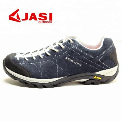 China Waterproof/Durable/Breathable Classic Low Cut Heightening Waterproof Shoes Man for sale