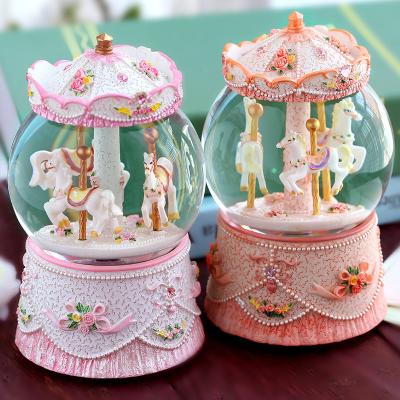 China Resin+Glass European Style 3 Horses Carousel Music Box With Flowers Carving Gifts For Girls Kids Teachers for sale