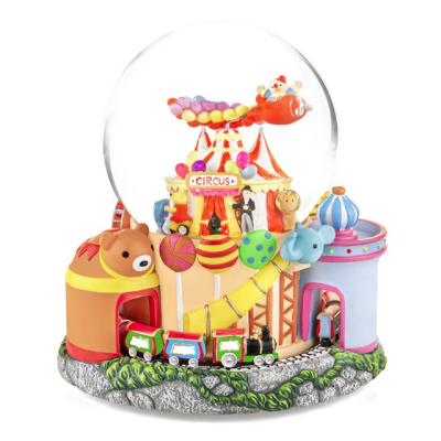 China Castle Shape Fusions With Amusement Park Crystal Ball Music Box Snow Clown Globe Water European Style Ball for sale