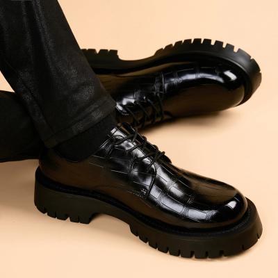 China Men's leather shoes casual men's shoes leather men's soles waterproof thick suit leather shoes fashion for sale