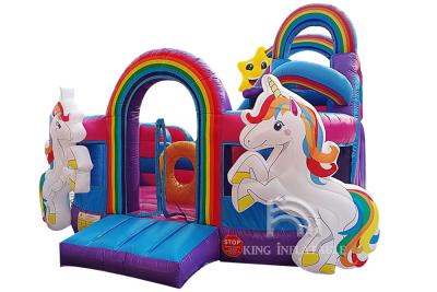 China Casas inflables de la despedida del agua del arco iris de princesa Pink Giant Jumping de la diapositiva de Unicorn Bouncy Castle With Water de los niños en venta