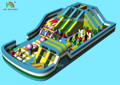 China el equipo inflable de la diversión de 22*15 m embroma a la gorila seca de la diapositiva del parque del juego en venta