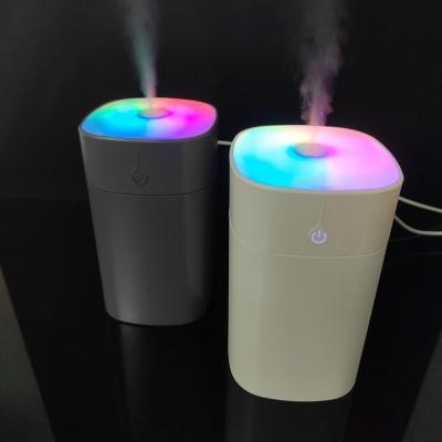 China Aroma therapy Ultrasonic Air USB Aroma Essential Oil Diffuser car cheap household appliances night light humidifier for sale