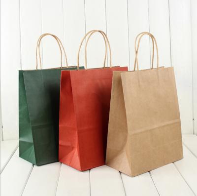 China Recyclable Wholesale Custom Kraft Paper Bag Handbag Gift Bag For Shopping Package for sale