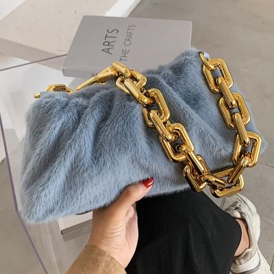 China 2020 new high quality plush cloud bag thick chain star the same style one-shoulder armpit bag for sale