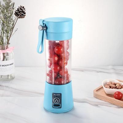 China Car USB Rechargeable 13 Ounce Juicer Cup Portable Smoothie Blender Personal Blender for Smoothie and Shaker for sale