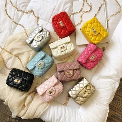 China Waterproof Cute Messenger Bag Diamond Chain Kids Mini Shoulder Bag Girls PU Purse for sale