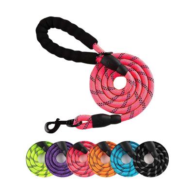 China Manufacturer Pet Supply Dog Leash OEM OEM Dog Necklace Pet Dog Leash for sale