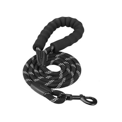 China Hot Selling Strong Rope Dog Leash  Puppy Durable Collar Leashes Lead Rope Dog Leash Reflective Nylon Leashes Te koop