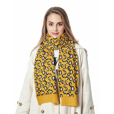 China Custom Cable Knitted Logo Women Animal Leopard Print Scarf Autumn Soft Long Winter Knit Warm Leopard Scarf Shawl for sale