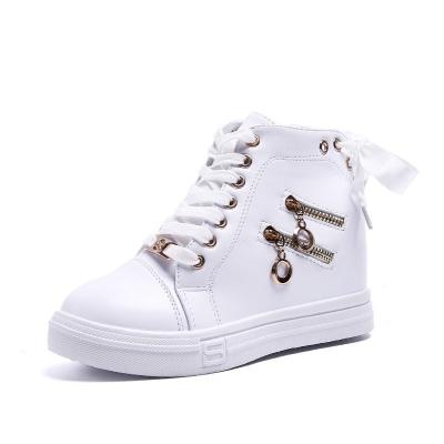 China Fashion flat ladies luxury casual flat sneakers wholesale trendy style ladies spring boots fashion lace up boots for women for sale