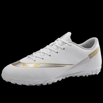 China Fashion\soccer comfortable\durable kicks off new mens soccer shoes fashion 32-47 large size mens sports lightweight football shoes luxury soccer sneakers for women for sale