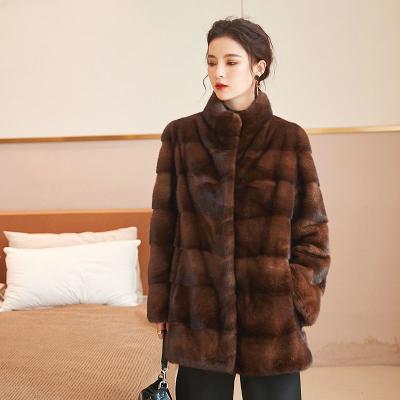 China Women's Medium Reversible Vertical Faux Fur Collar Long Horizontal Shorts for sale