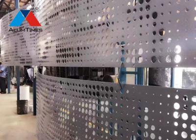 Chine Panneau de mur en aluminium perforé anti-corrosif de feuille pour la décoration de banque à vendre