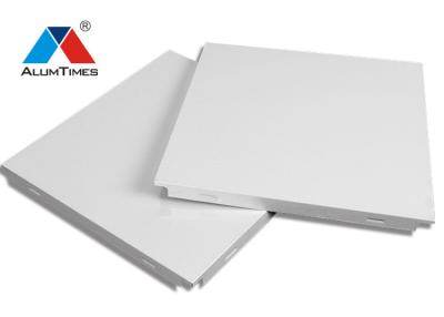 Chine Plaine plate en aluminium durable simple et élégante de l'équilibre 300*300mm de plafond à vendre