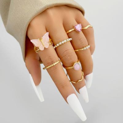 China Retro Trendy Gold Rings Set Simple Pink Heart Shiny Geometry Rhinestone Butterfly Rings Jewelry Women for sale