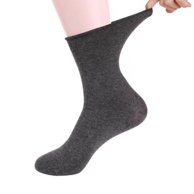 China Custom Made Yiwu Men's Breathable Cotton Crew Diabetic Socks for sale