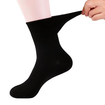 China OEM Breathable Custom Mens Colored Diabetes Crew Socks for sale